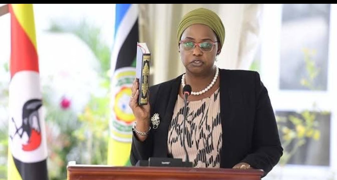 202 officials given until end of march to repay 2.3 billion shillings