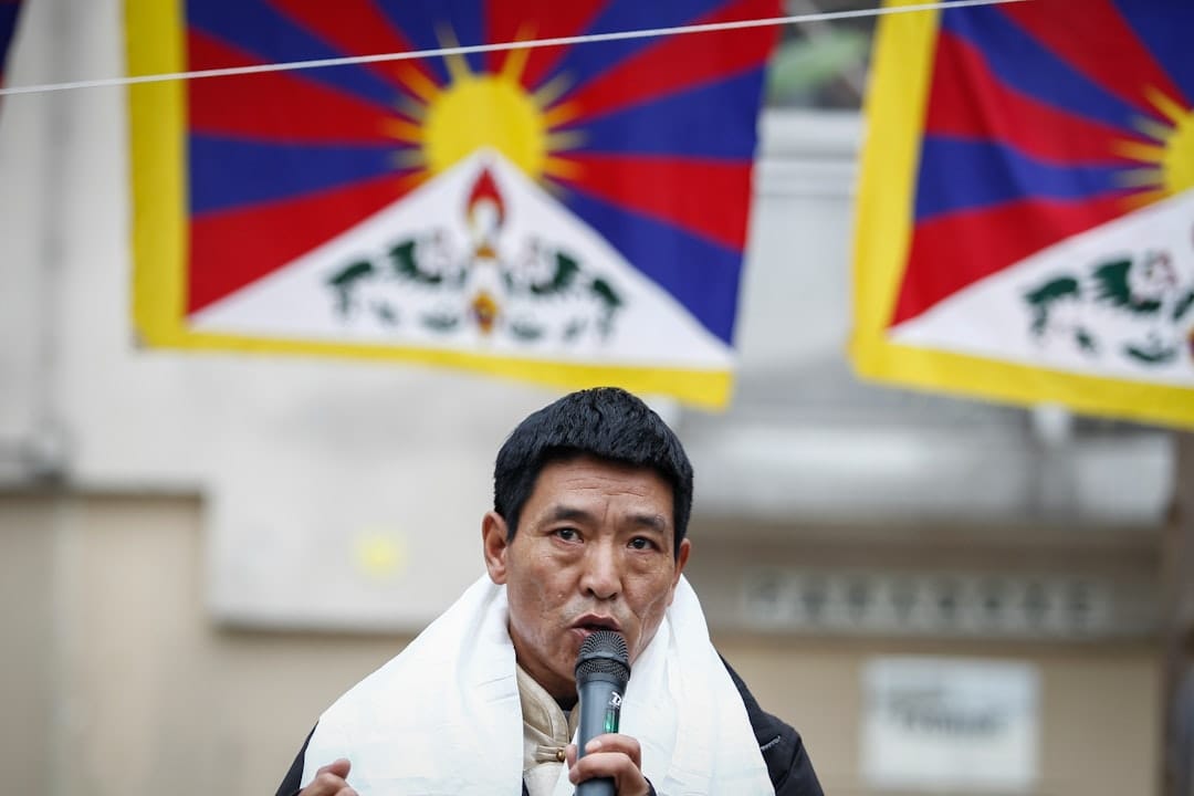 opposition party elects new leader