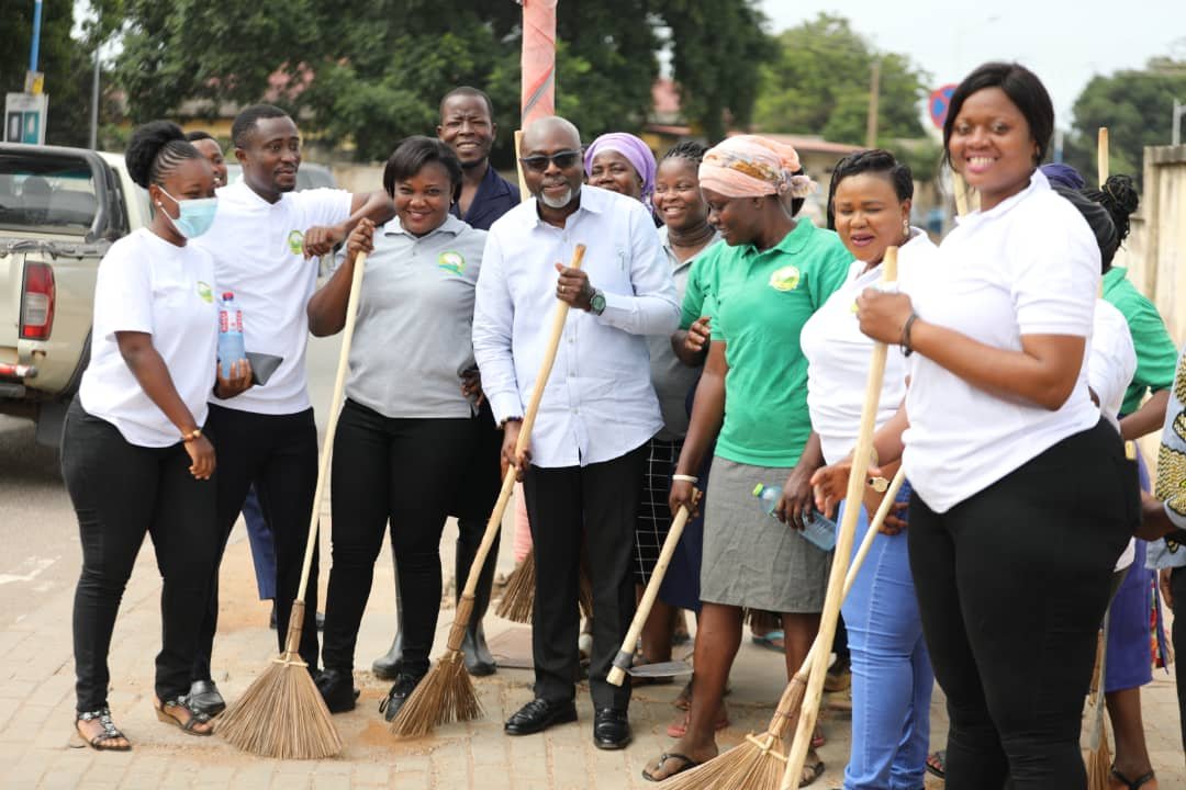 Police suspend transport operations nationwide ahead of Uganda’s national cleaning exercise Police suspend transport operations nationwide ahead of Uganda’s national cleaning exercise