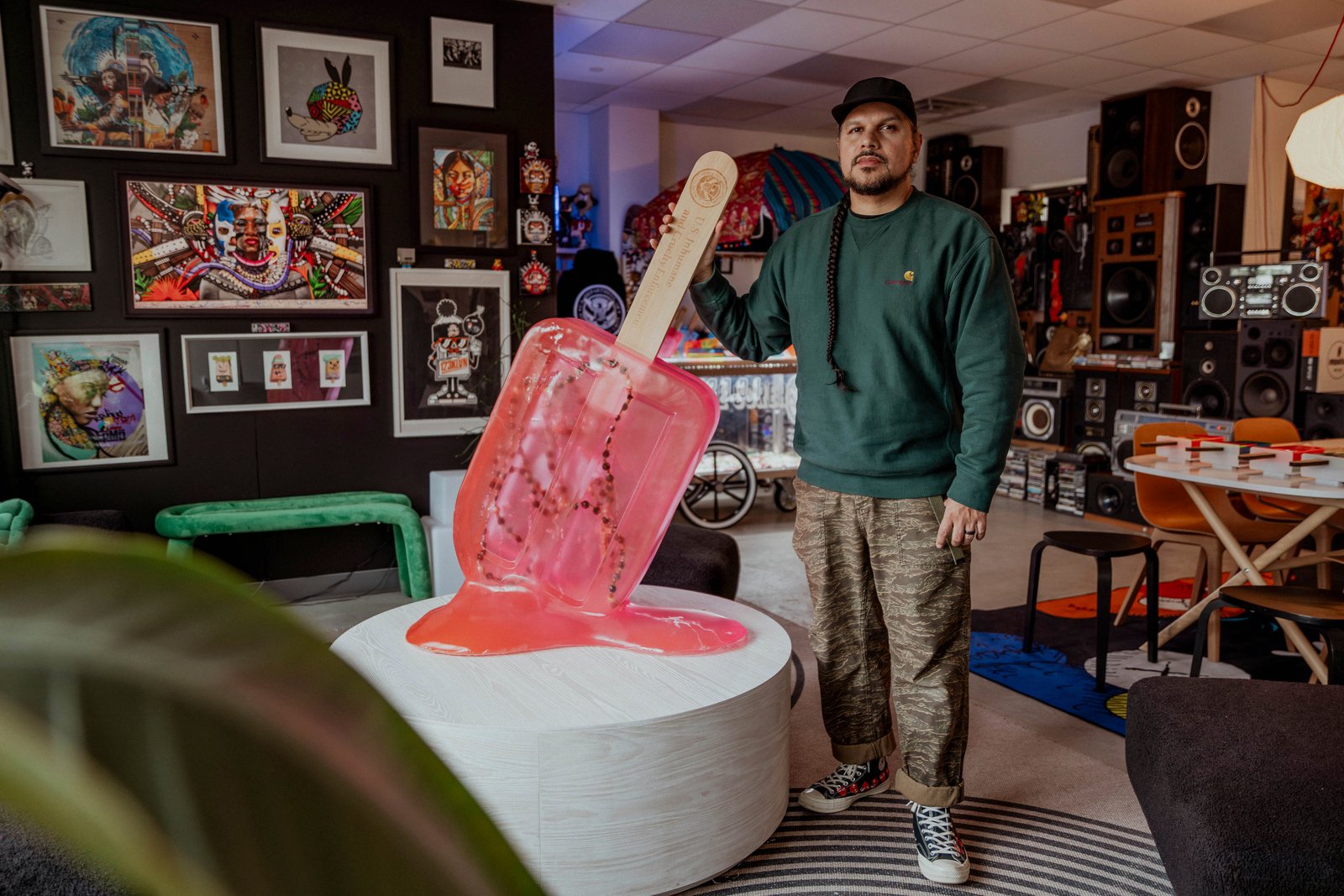 An artist brought ‘I.C.E. pops’ to a Texas campus. The show was shut down in days An artist brought ‘I.C.E. pops’ to a Texas campus. The show was shut down in days