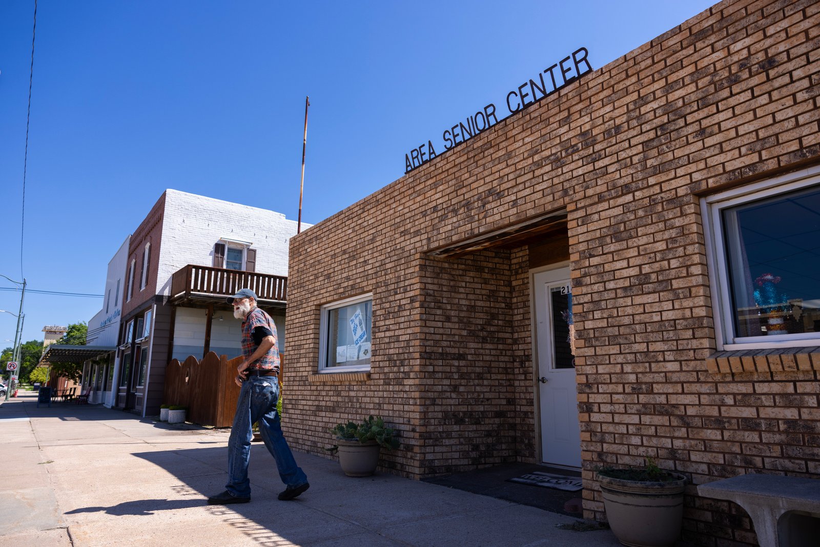 In Nebraska, Americans begin to lose Medicaid under Trump’s work rules