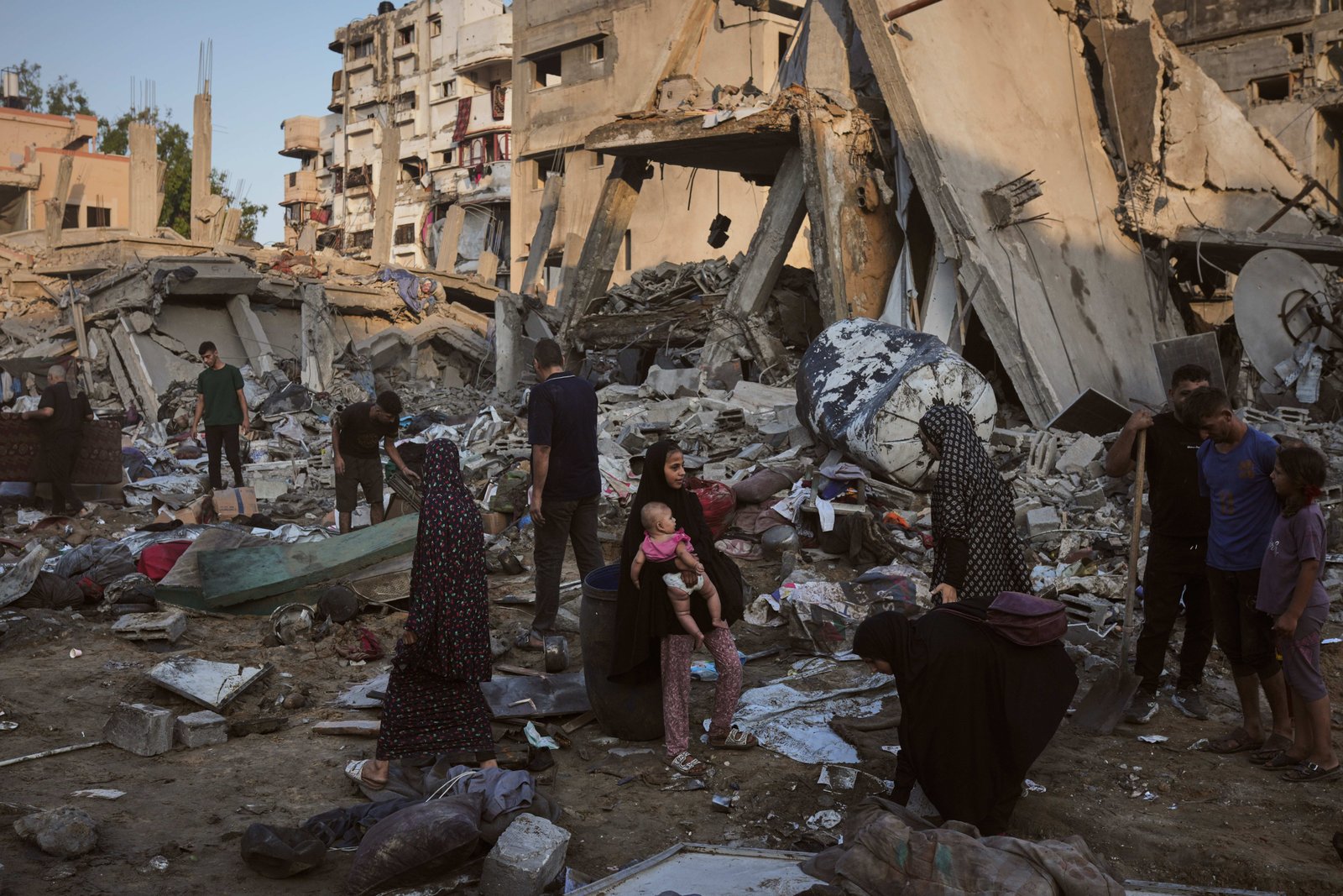 Trump announces a deal for Hamas to disarm, but many hurdles and uncertainty remain Trump announces a deal for Hamas to disarm, but many hurdles and uncertainty remain