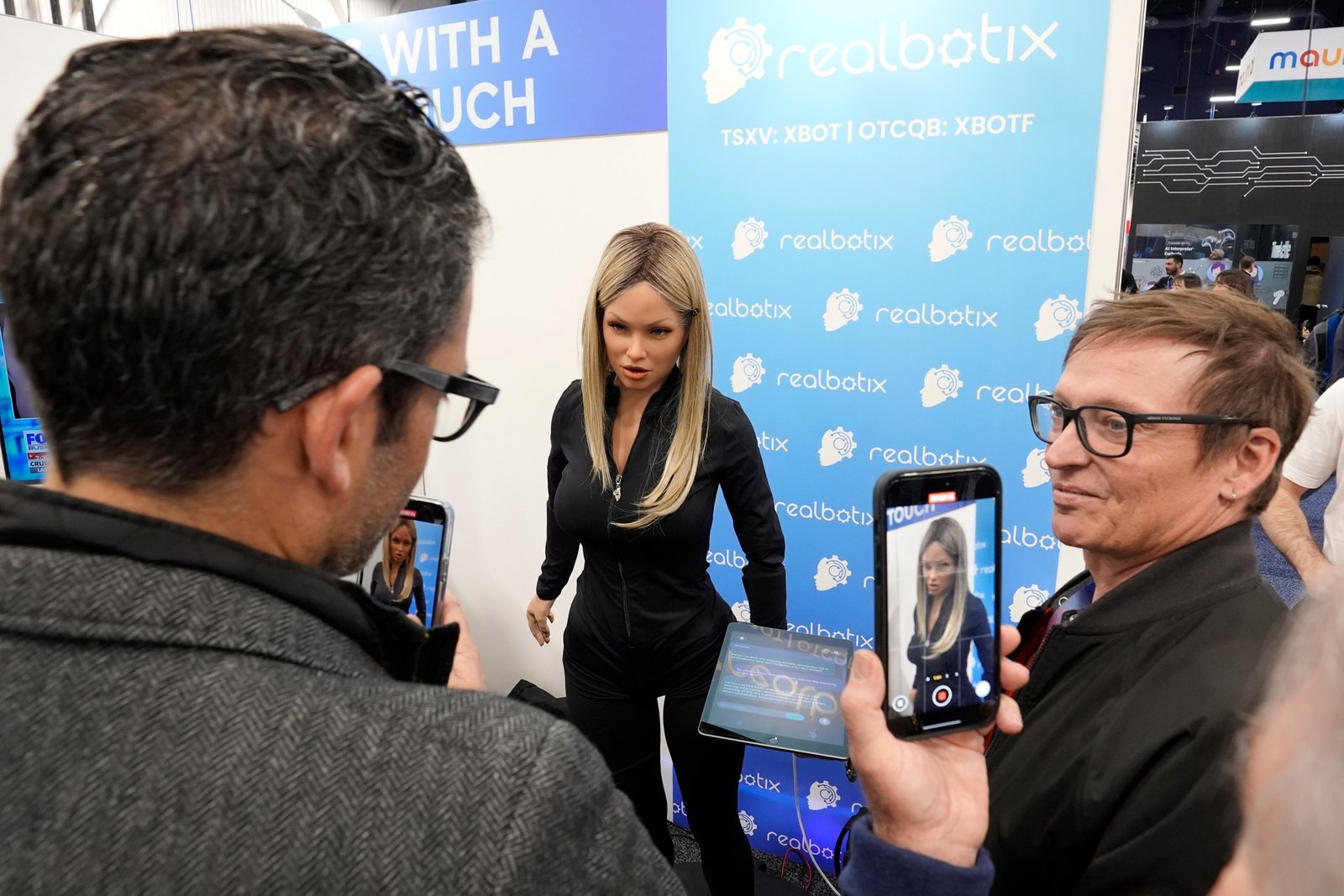 New York school pauses plan to deploy humanlike AI robot teacher after backlash New York school pauses plan to deploy humanlike AI robot teacher after backlash
