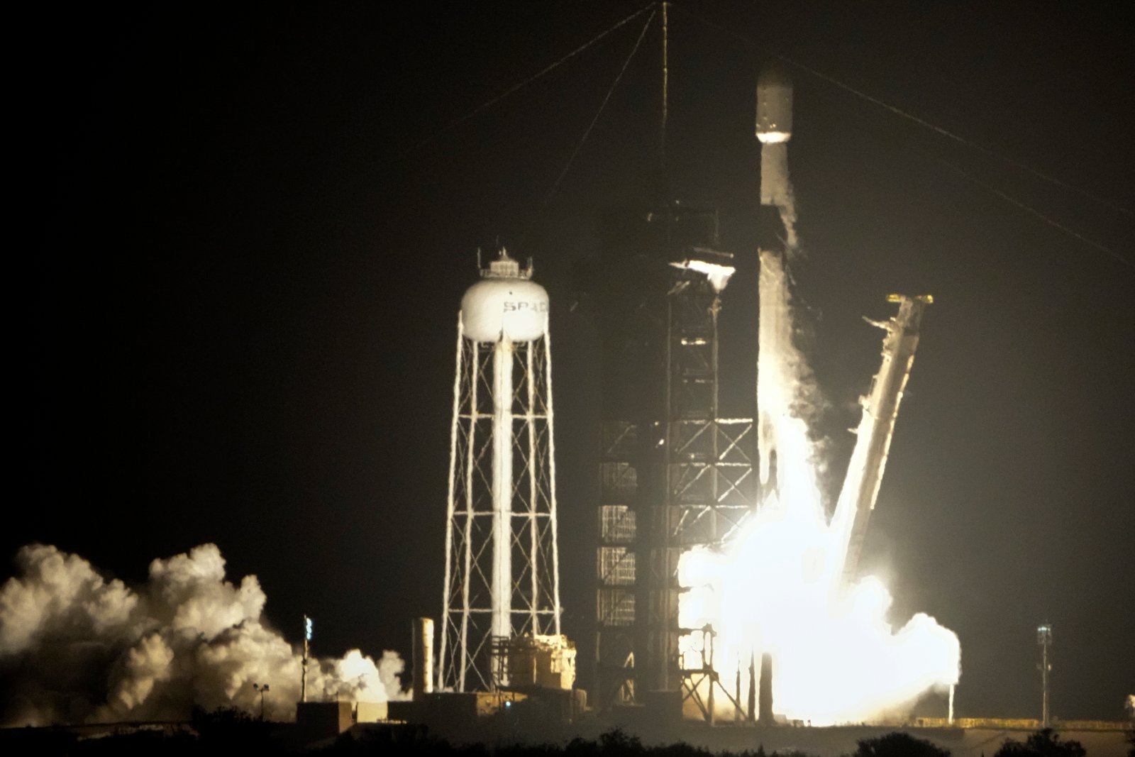 Defunct part of SpaceX Falcon 9 rocket will slam into the moon