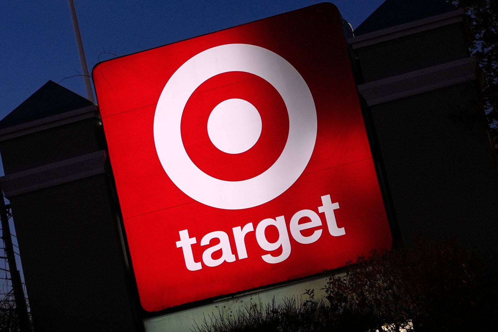 Fashion Brand Target Faces Renewed Backlash Over Halloween Costume Featuring Minstrel Show Elements