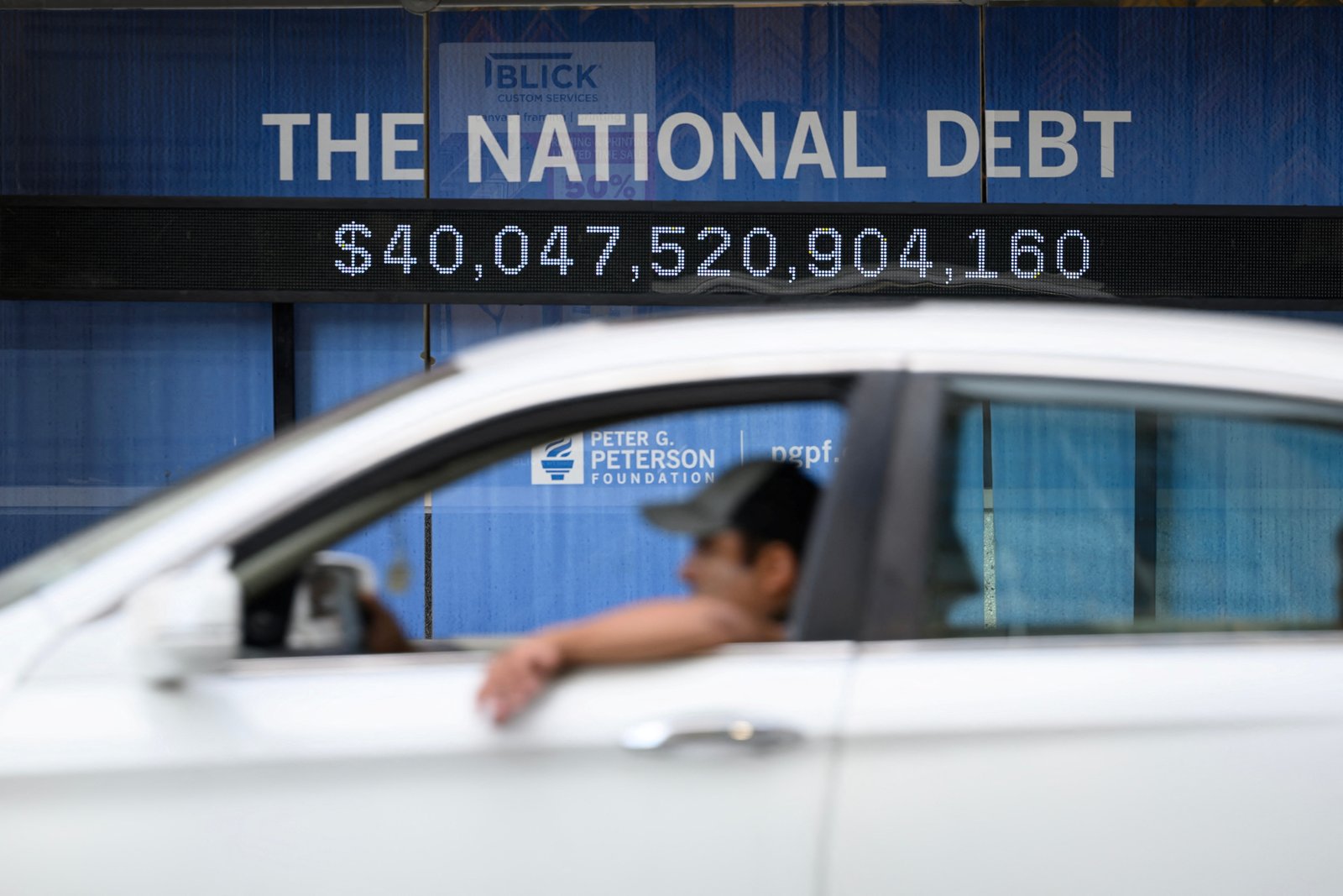 Three Things to Know About the  Trillion Federal Debt