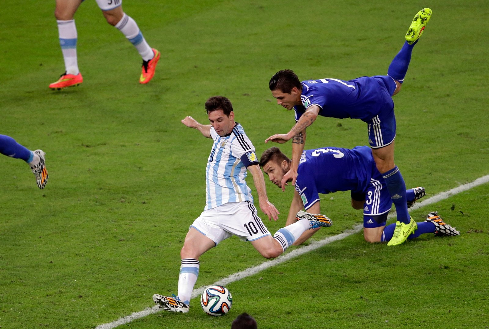 Lionel Messi Announces Retirement from Argentina National Team