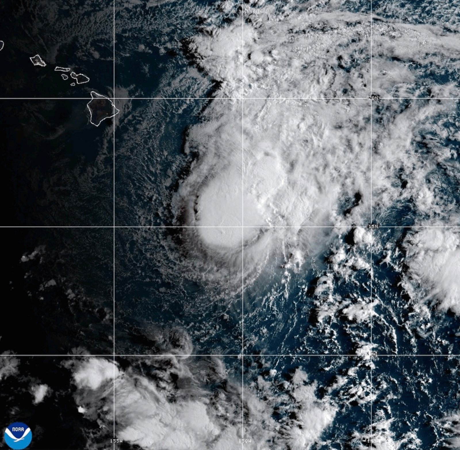 Tropical Storm Moke Expected to Bring Additional Flooding as Hawaii Recovers from Lala