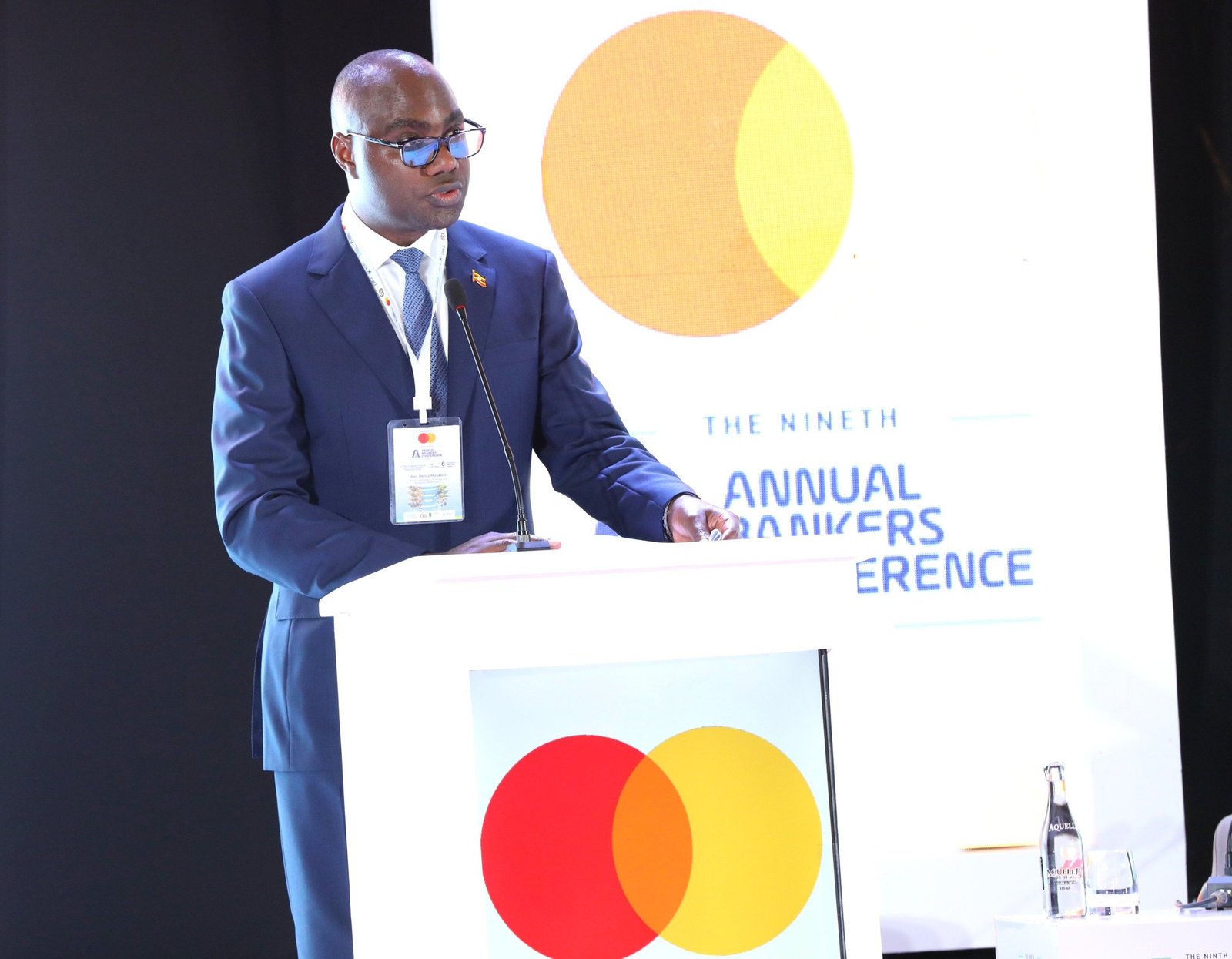Finance Ministry Urges Banks to Cut Lending Rates to Spur Investment Finance Ministry Urges Banks to Cut Lending Rates to Spur Investment