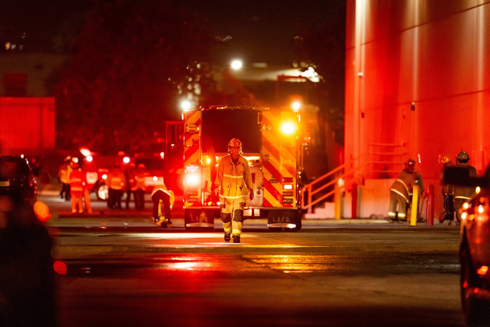 NBC News Helicopter Crashes in Los Angeles, Killing at Least Three Residents NBC News Helicopter Crashes in Los Angeles, Killing at Least Three Residents