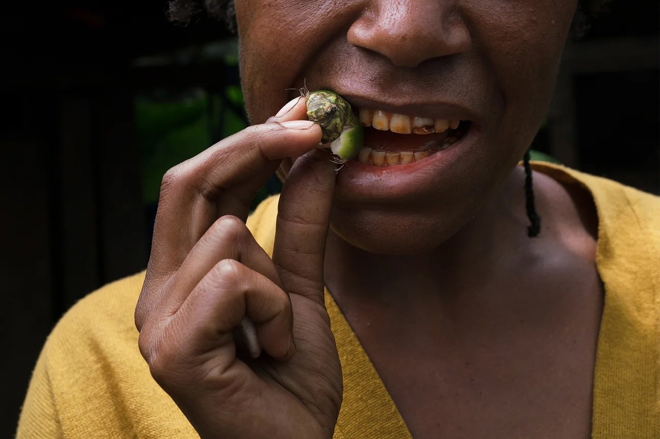 Ancient Teeth Reveal Mysterious Grooves: New Study Explores Possible Causes