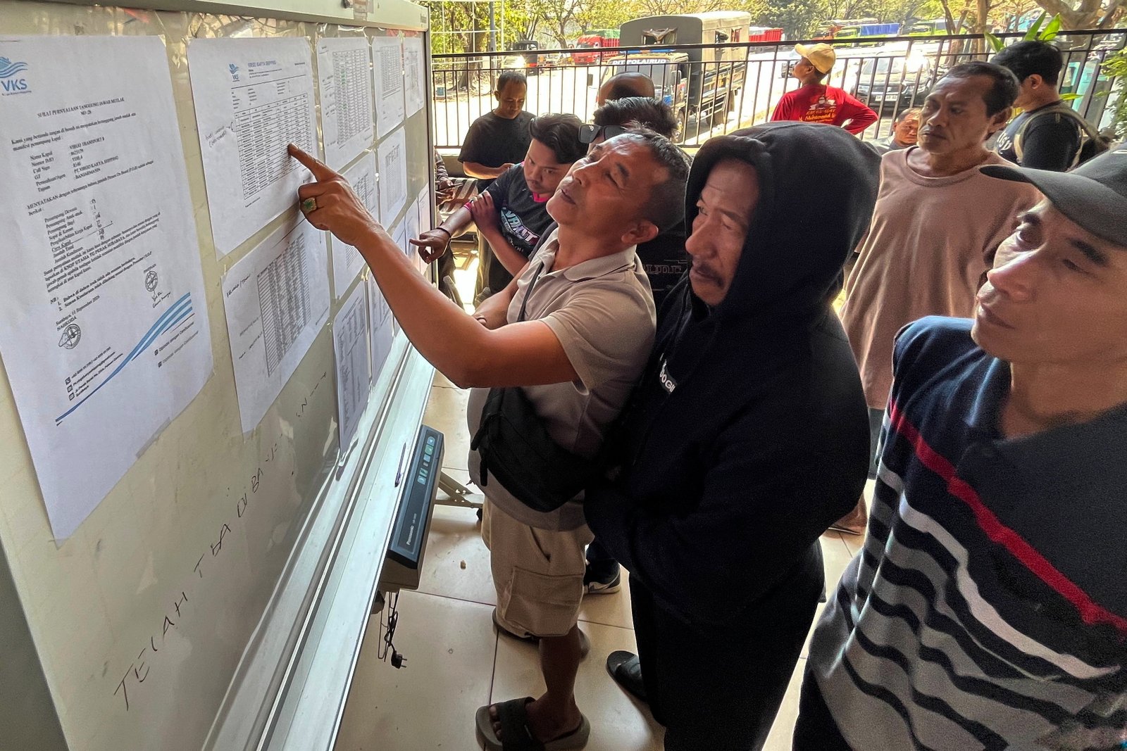 Indonesia Launches Massive Search for 129 Missing After Ferry Capsizes in Rough Seas