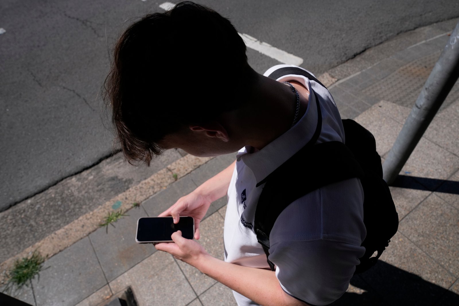 Australian Social Media Platforms to Offer Users Opt‑Out of Algorithmic Feeds