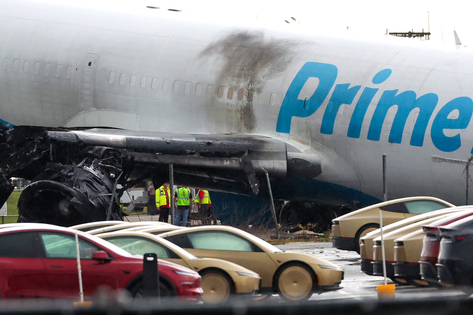 Cargo Jet Attempted to Abort Unsteady Landing Before Miami Crash, Flight Data Reveals