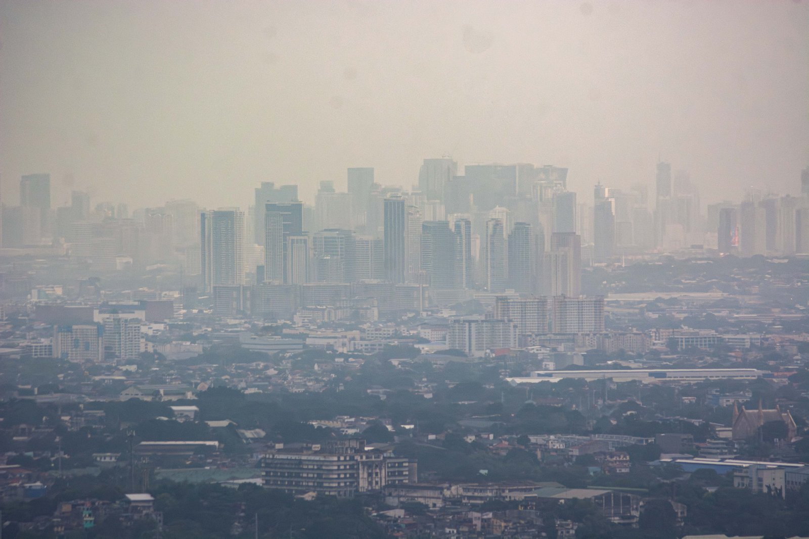 Air Quality Deteriorates Nationwide After Trump Administration Halts Embassy Pollution Monitoring Air Quality Deteriorates Nationwide After Trump Administration Halts Embassy Pollution Monitoring