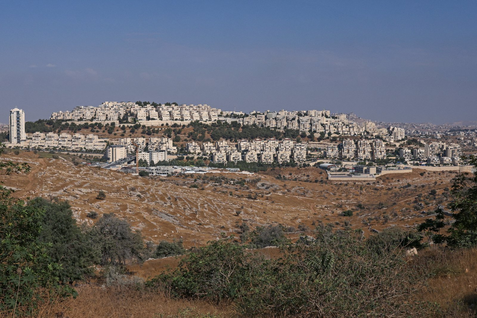 U.K. Accuses Israeli Settlers of ‘Ethnic Cleansing’ in West Bank, Bans Their Goods U.K. Accuses Israeli Settlers of ‘Ethnic Cleansing’ in West Bank, Bans Their Goods
